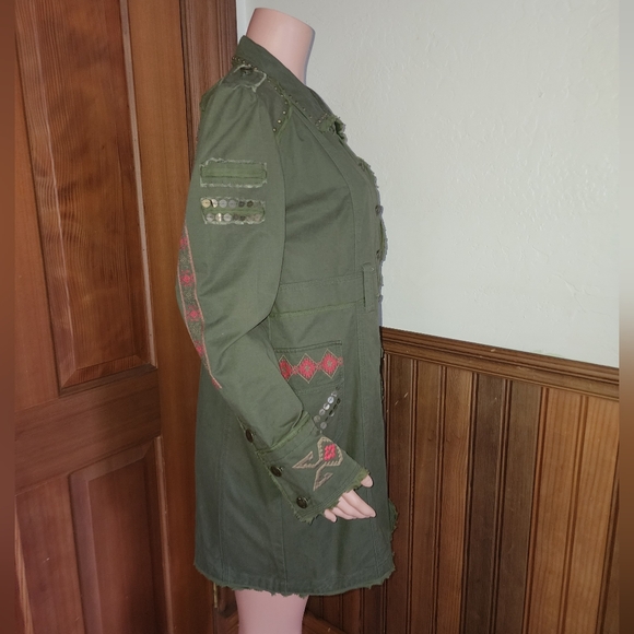 NWOT Tasha Polizzi Hamilton Embroidered Studded Green Military Jacket Duster L - Picture 3 of 10
